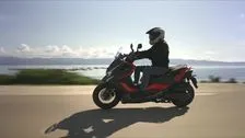 KYMCO DTX 360 Trailer