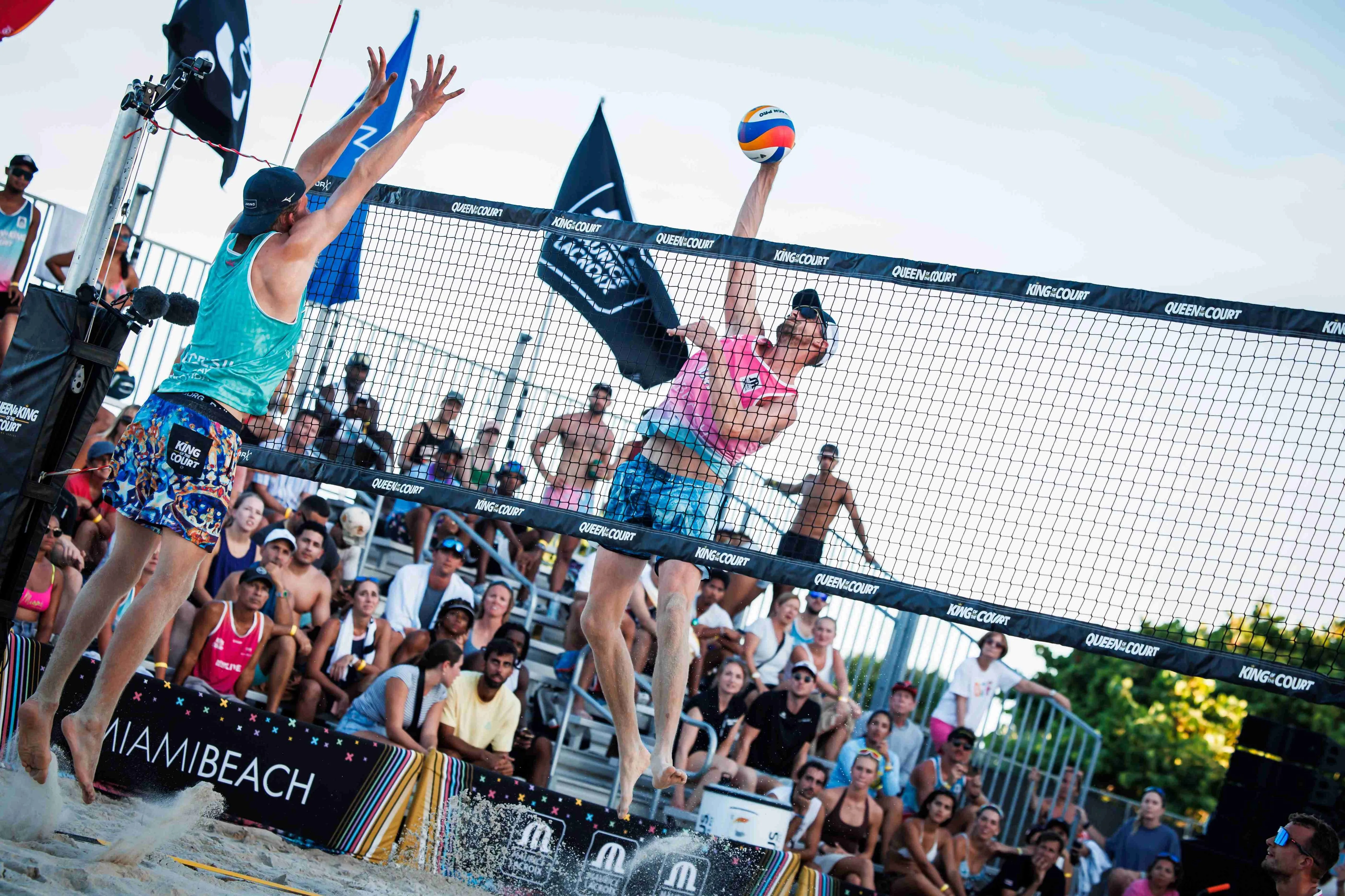 Das amerikanische Duo Kraft/Cannon feiert den Heimsieg in Miami Beach bei Queen and King of the Court 2024