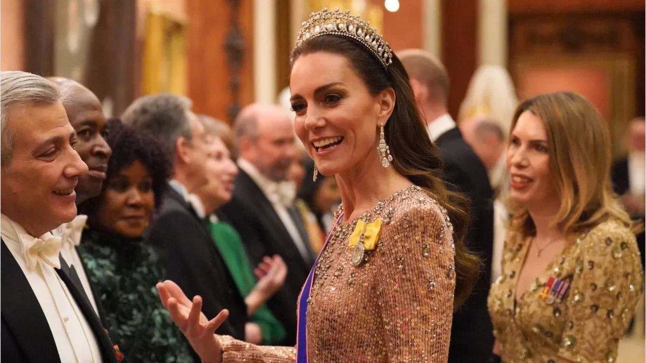 Nach Foto-Fail um Kate: Buckingham Palace sucht PR-Verstärkung