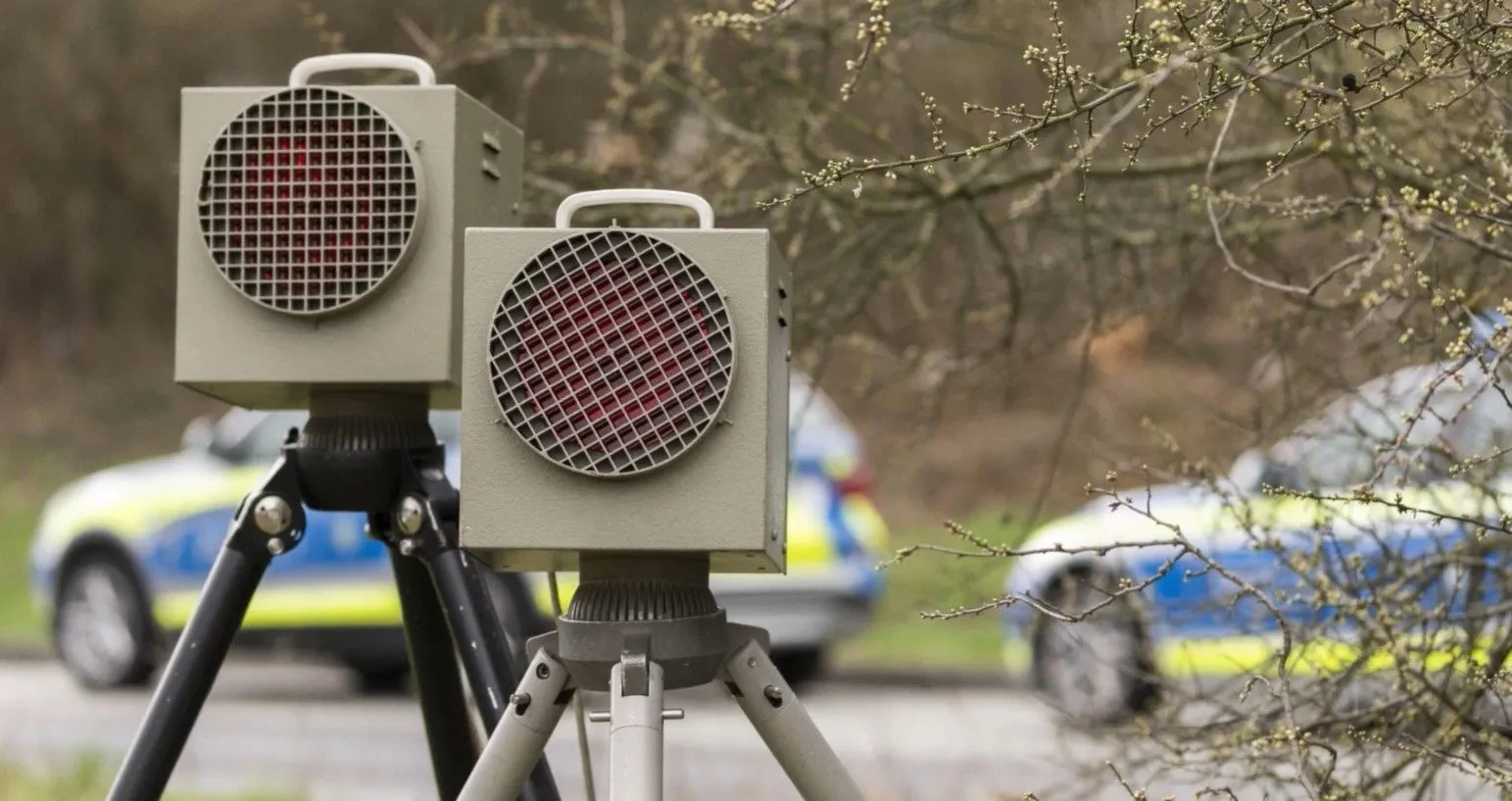 Maraton fotoradarów: Co się stanie, jeśli użyję aplikacji ostrzegawczej?