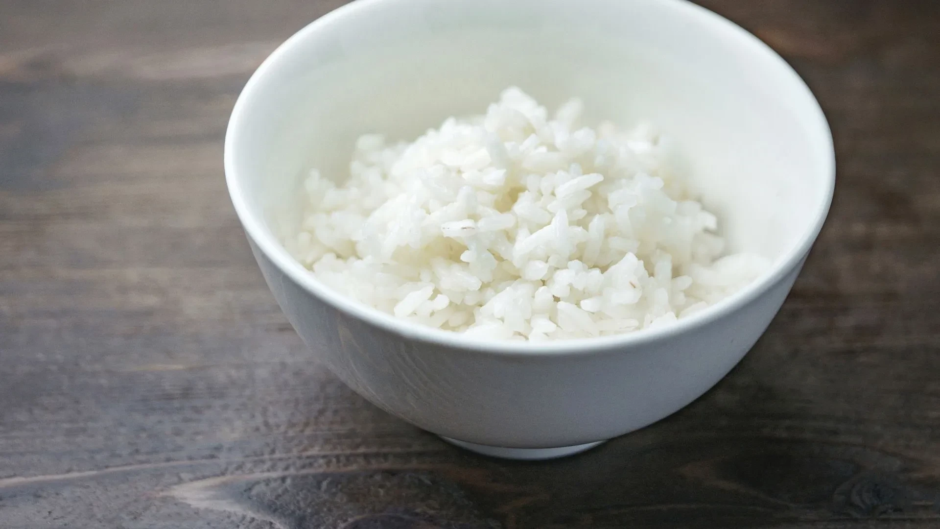 Did you know? Why you should put a bowl of rice in your closet