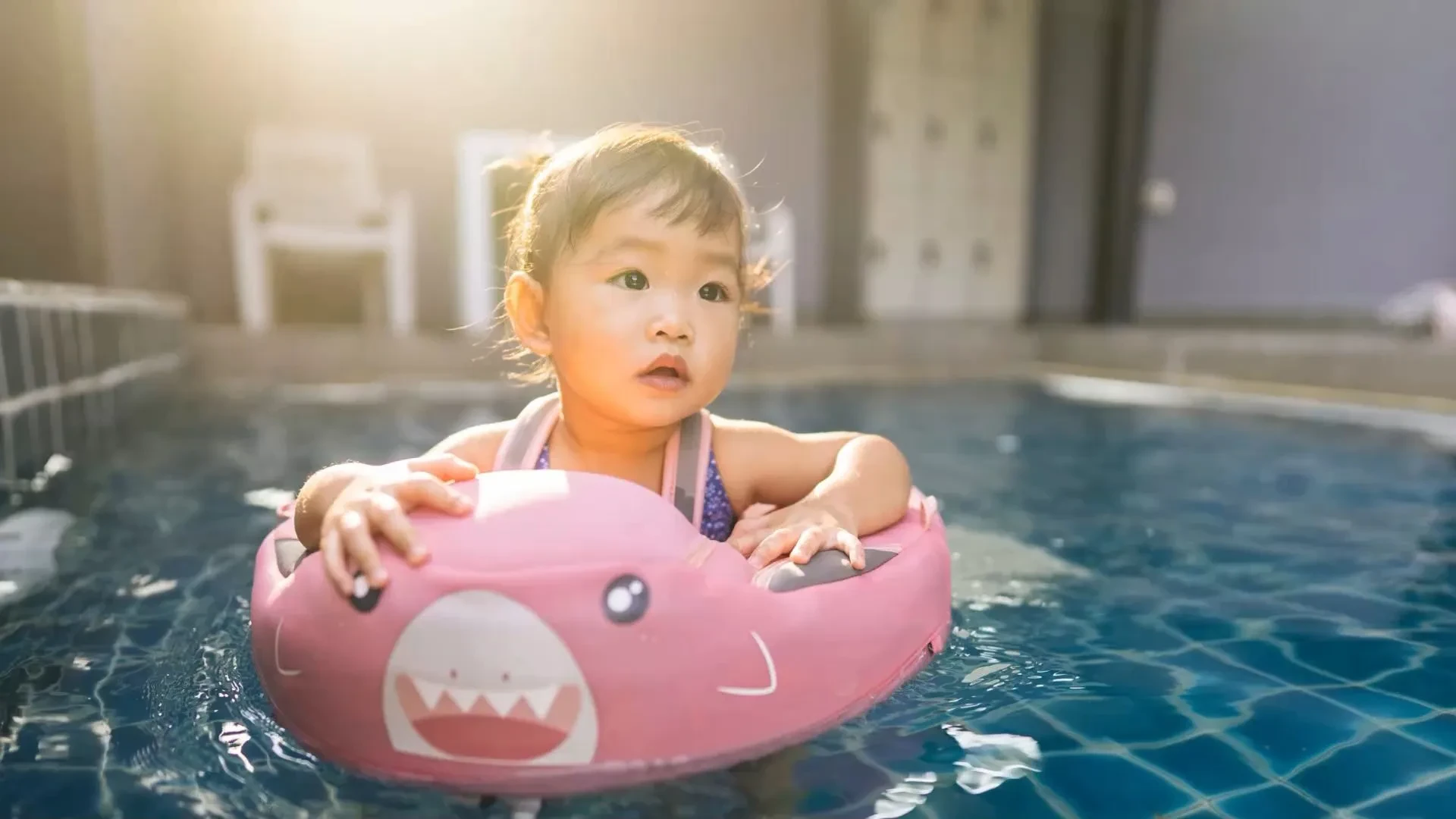 Aperçu de la sécurité des dispositifs d'aide à la natation pour les enfants