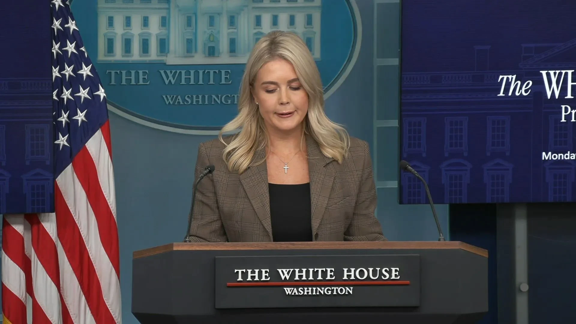 Политика Трампа по Венесуэле не изменилась, несмотря на письмо Мадуро: Белый дом