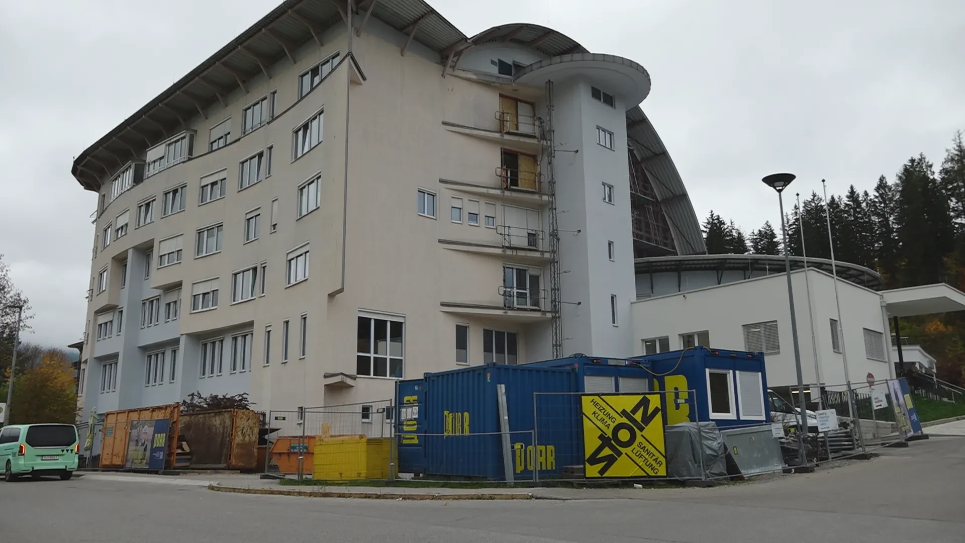 Модернизация укрепляет местное обслуживание - Больница Ройтте на реконструкции