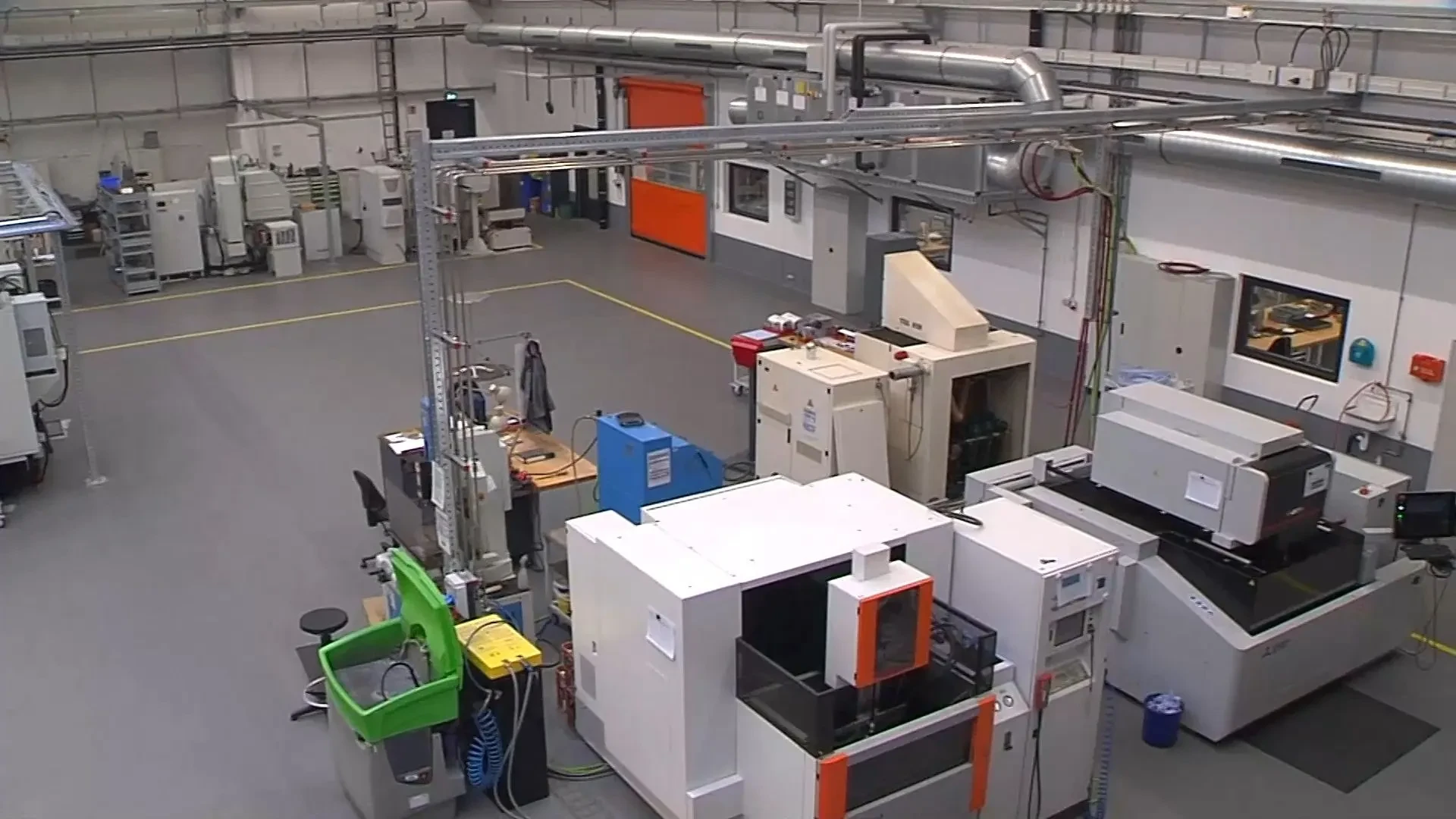 Индекс среднего бизнеса октябрь 2025 года: Межотраслевые снижения объемов продаж