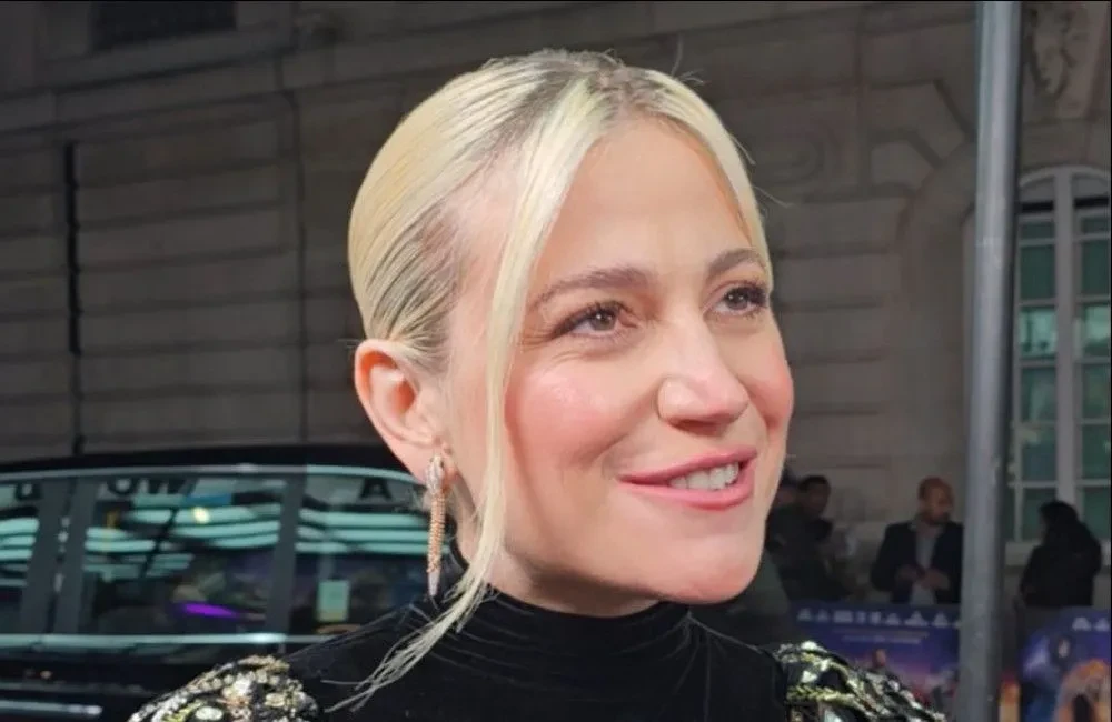 Pixie Lott was geïntimideerd door Eva Longoria