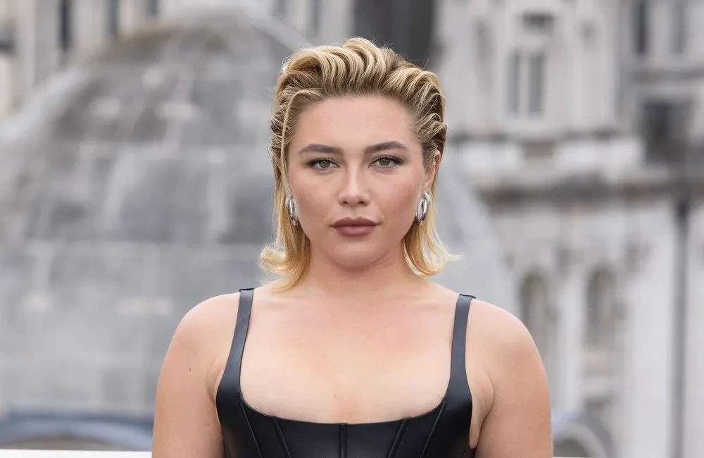 Florence Pugh ricorda “sei mesi” di depressione dopo le riprese di Midsommar