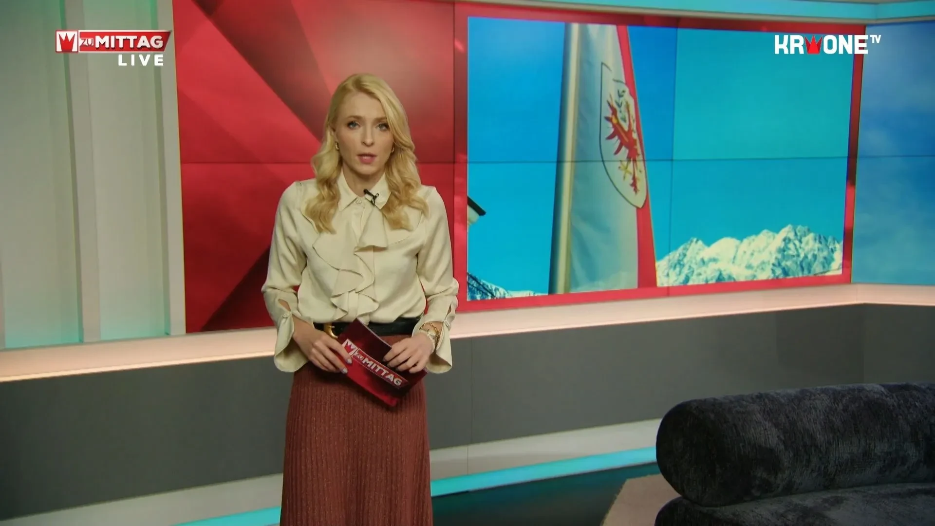 Il CEO dell'ospedale si dimette e lo stato senza debiti